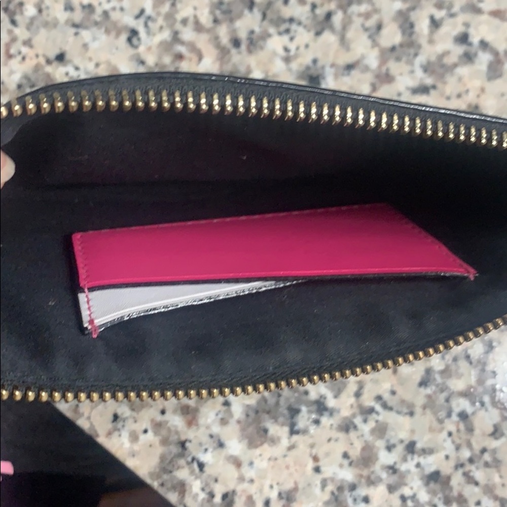 Wallet - Picture 4 of 4